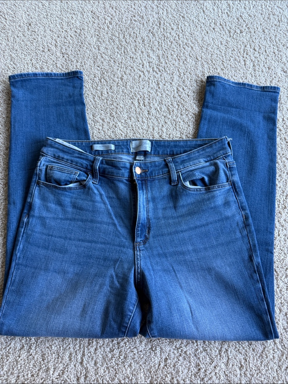 🚨Back-to-School Sale! All jeans/jean shorts $10 each or 2/$15—this weekend only🚨